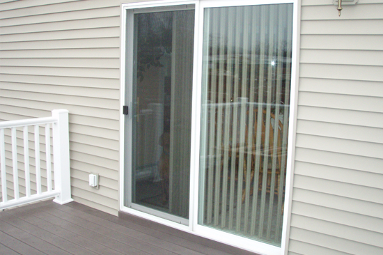 Golden Hills-screen-door-repair